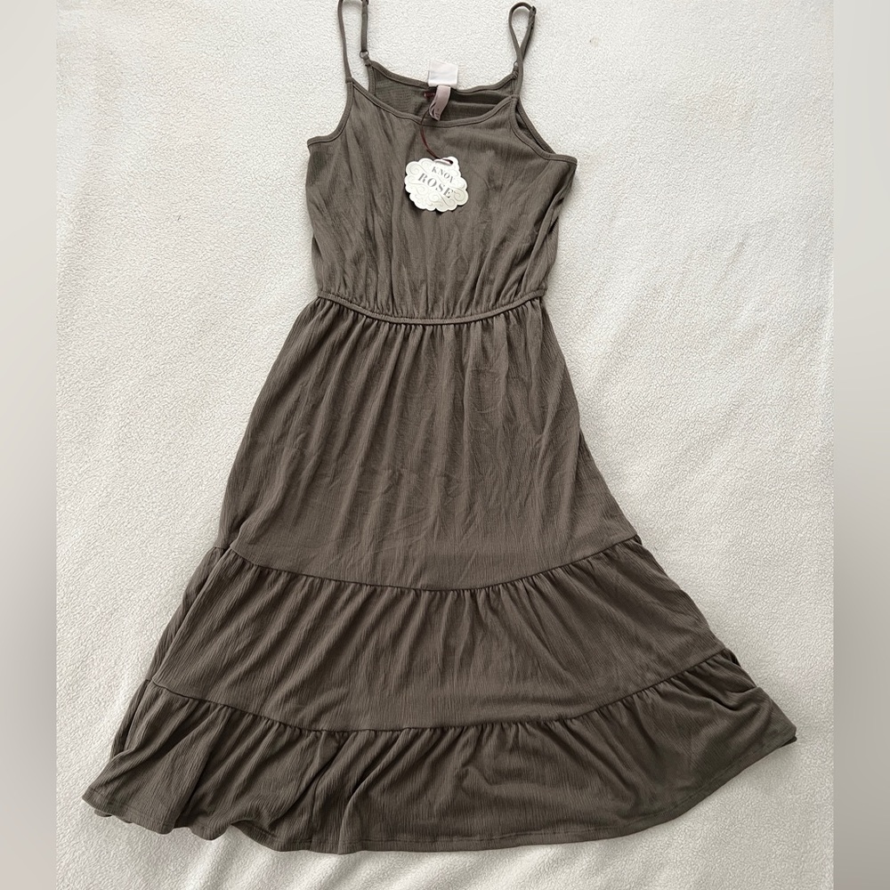 NWT Knox Rose Dress in olive green/army green